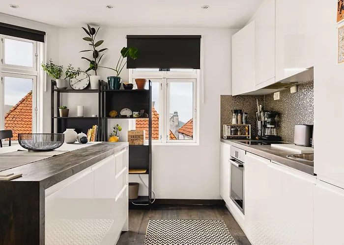 Dinbnb Apartments I 600M To Bryggen & 100M To The Mountain Hikes